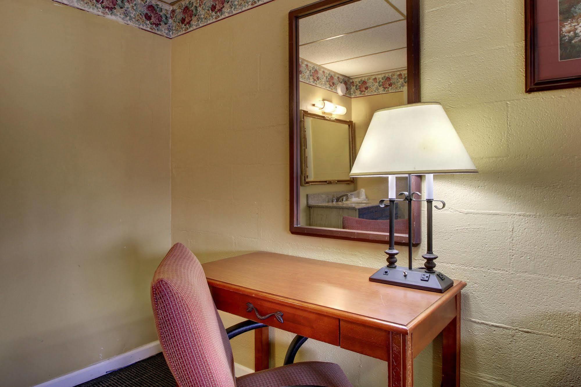 Star Motel Macomb Εξωτερικό φωτογραφία
